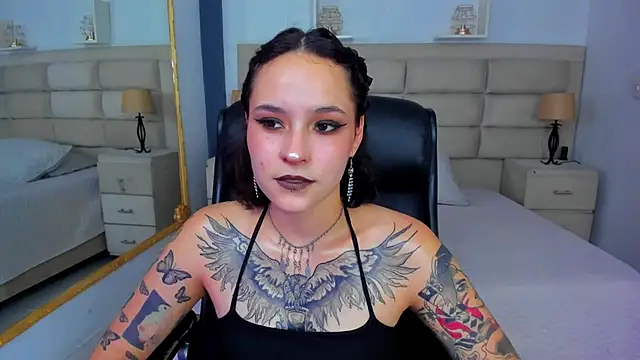 Snapshot of AnnyThompson_ chatting on 09/25/25, 09:10 AnnyThompson online show from 09/25/25, 09:10