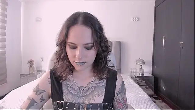 AnnyThompson  online show from 02/23/26, 09:37