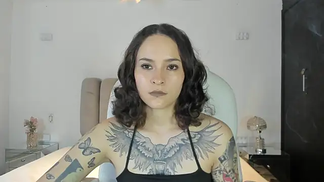 AnnyThompson  online show from 02/16/26, 10:18