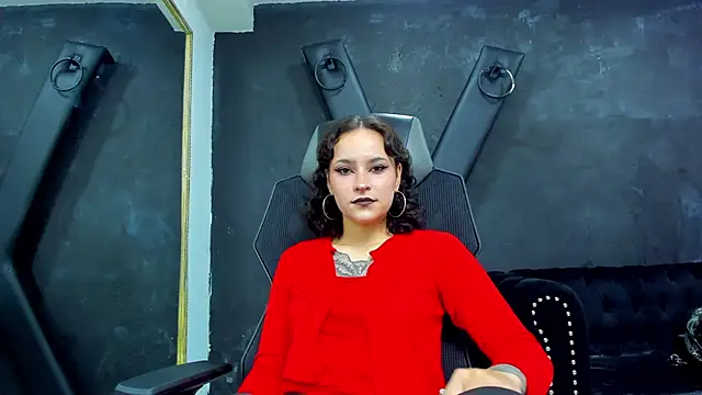 Snapshot of AnnyThompson_ chatting on 10/18/25, 05:59 AnnyThompson online show from 10/18/25, 05:59