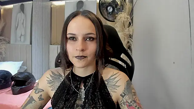 AnnyThompson  online show from 04/03/26, 10:16