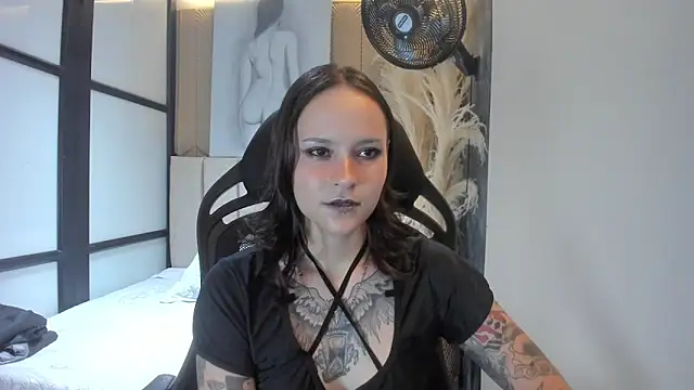 AnnyThompson  online show from 03/23/26, 10:31