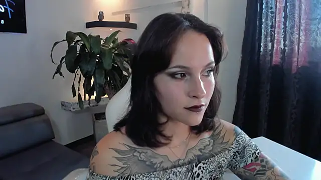Snapshot of AnnyThompson_ chatting on 09/28/25, 09:22 AnnyThompson online show from 09/28/25, 09:22