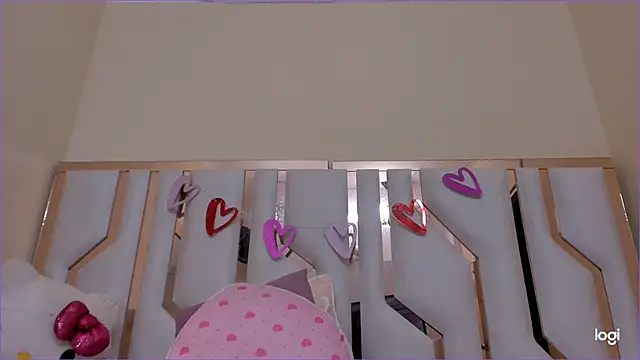 TifanyChill online show from 02/25/25, 10:20