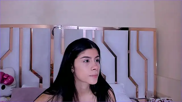 TifanyChill online show from 09/23/25, 08:49