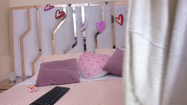 TifanyChill online show from 03/10/25, 07:18