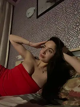 Snapshot of Kristis43 chatting on 06/11/26, 12:32 Kristis43 online show from 06/11/26, 12:32