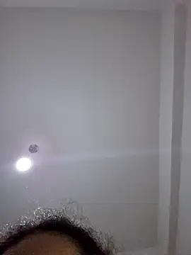 Snapshot of altinya chatting on 11/24/25, 03:34 altinya online show from 11/24/25, 03:34