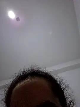 Snapshot of altinya chatting on 10/10/25, 06:31 altinya online show from 10/10/25, 06:31