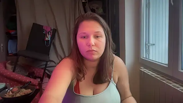 minette-sexy online show from 11/06/25, 03:38