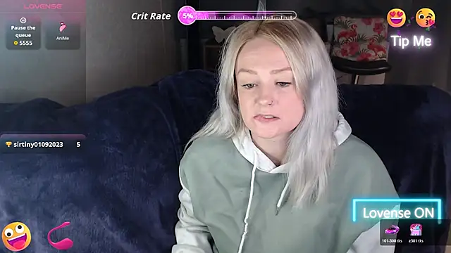 laurynrox online show from 11/14/25, 12:03