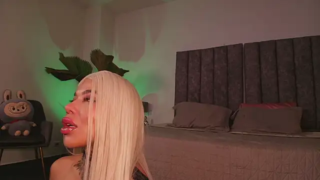 milaivanova online show from 03/10/26, 11:47