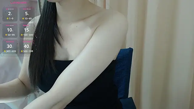 KaleAnisa online show from 10/18/25, 01:29