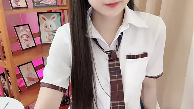 KaleAnisa online show from 04/06/26, 04:46