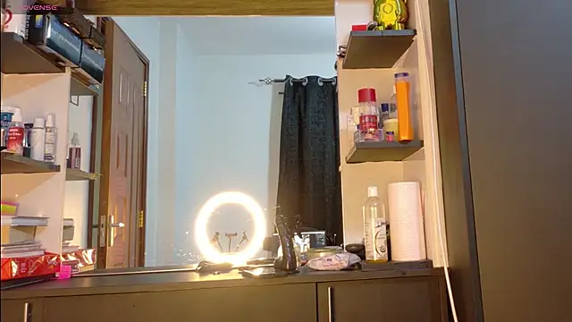 Snapshot of online_bestie chatting on 04/07/26, 09:00 online bestie online show from 04/07/26, 09:00