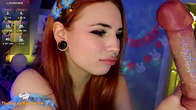 Snapshot of Katerinchik chatting on 03/18/25, 05:01 Katerinchik online show from 03/18/25, 05:01
