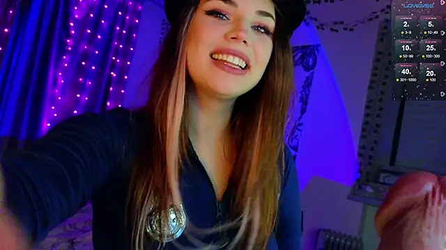 Snapshot of Katerinchik chatting on 09/20/25, 05:29 Katerinchik online show from 09/20/25, 05:29