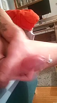 TheHardone 29 online show from 12/29/24, 05:53