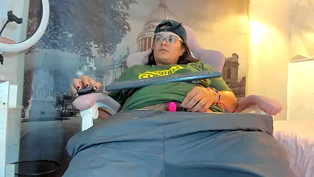 snowflake xxx online show from 10/05/25, 02:19