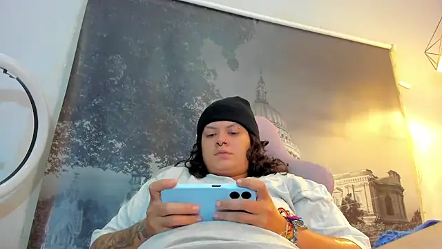 snowflake xxx online show from 10/13/25, 03:46