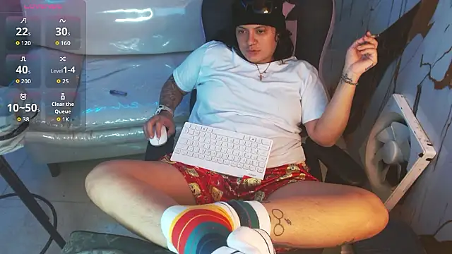 Snapshot of snowflake_xxx chatting on 01/15/26, 08:18 snowflake xxx online show from 01/15/26, 08:18