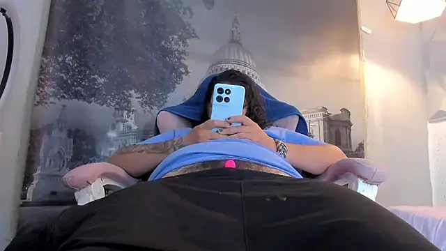 snowflake xxx online show from 10/09/25, 03:29