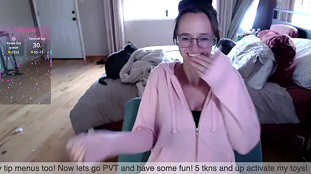 Plantbabeee online show from 10/06/25, 05:24