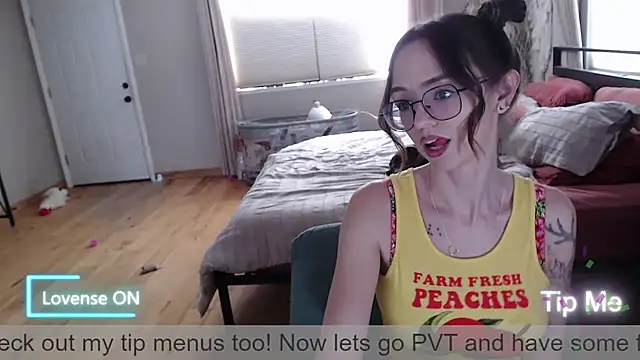 Plantbabeee online show from 04/07/26, 04:20