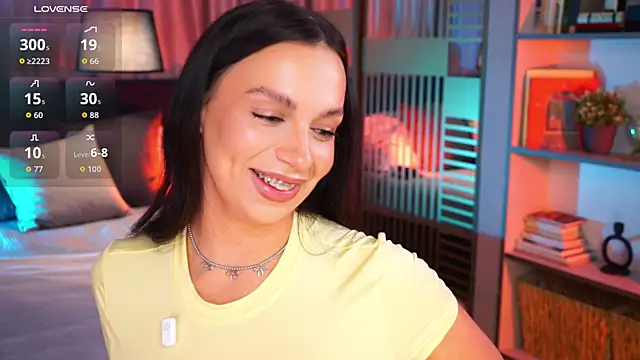 LunaNight online show from 04/13/26, 09:41