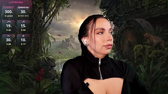 LunaNight online show from 10/27/25, 08:32