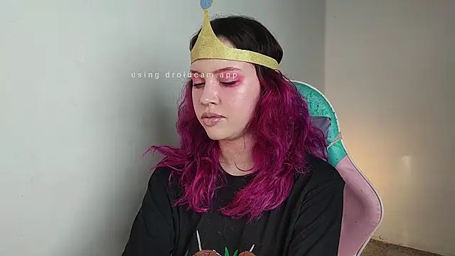 WandaDoll online show from 11/11/25, 12:00