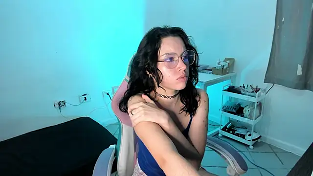 WandaDoll online show from 03/20/25, 08:51