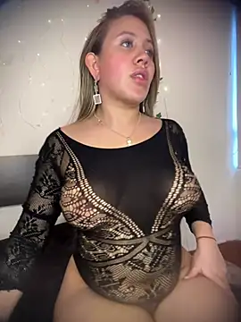 eleecttraa 12 online show from 02/26/25, 10:58