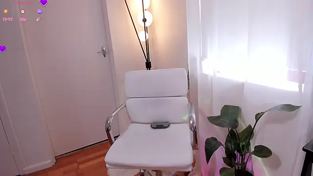 Snapshot of _sandy_s chatting on 11/21/25, 11:59 sandy s online show from 11/21/25, 11:59