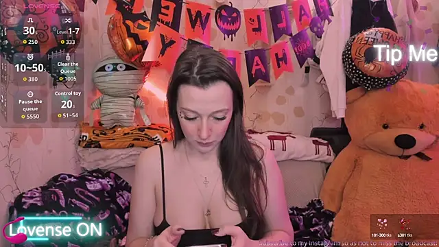 Lilly Black88888 online show from 10/16/25, 04:04