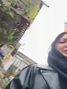 Snapshot of BabeRainbow chatting on 12/30/24, 11:48 BabeRainbow online show from 12/30/24, 11:48