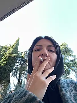 Snapshot of BabeRainbow chatting on 12/12/24, 09:51 BabeRainbow online show from 12/12/24, 09:51