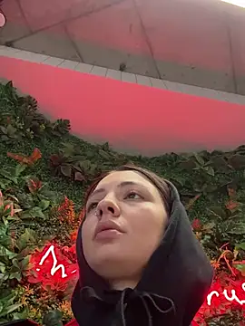 Snapshot of BabeRainbow chatting on 01/03/25, 09:36 BabeRainbow online show from 01/03/25, 09:36