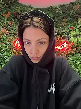 Snapshot of BabeRainbow chatting on 02/09/25, 12:30 BabeRainbow online show from 02/09/25, 12:30