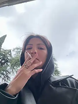 Snapshot of BabeRainbow chatting on 02/18/25, 09:32 BabeRainbow online show from 02/18/25, 09:32