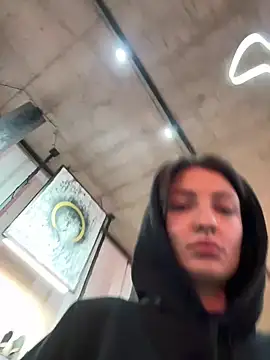 Snapshot of BabeRainbow chatting on 01/10/25, 12:26 BabeRainbow online show from 01/10/25, 12:26