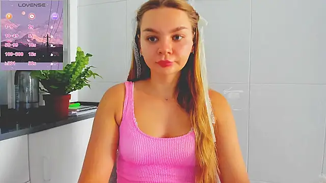 Molly sweetie online show from 07/12/26, 06:36