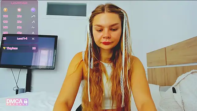Molly sweetie online show from 06/07/26, 06:29