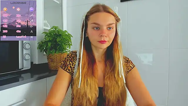 Molly sweetie online show from 06/26/26, 06:41
