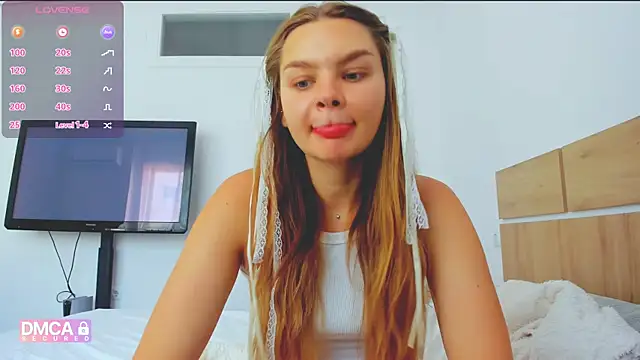 Molly sweetie online show from 05/24/26, 06:46