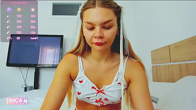 Molly sweetie online show from 06/06/26, 06:40