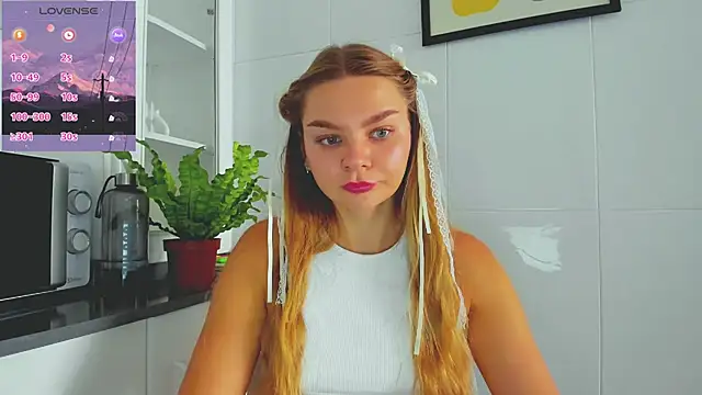 Molly sweetie online show from 07/04/26, 06:31
