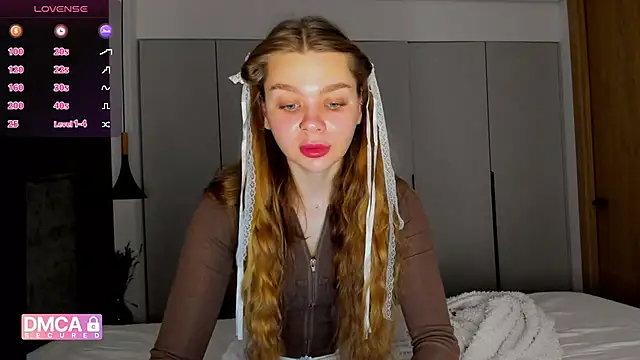 Molly sweetie online show from 01/10/26, 07:15