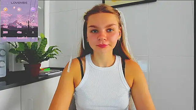 Molly sweetie online show from 07/16/26, 06:43