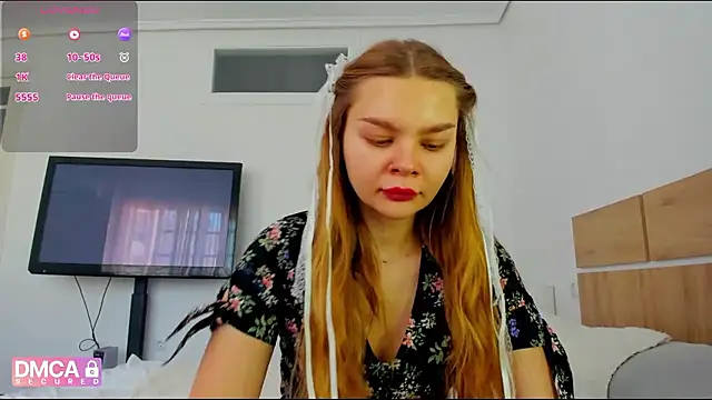 Molly sweetie online show from 05/13/26, 06:31
